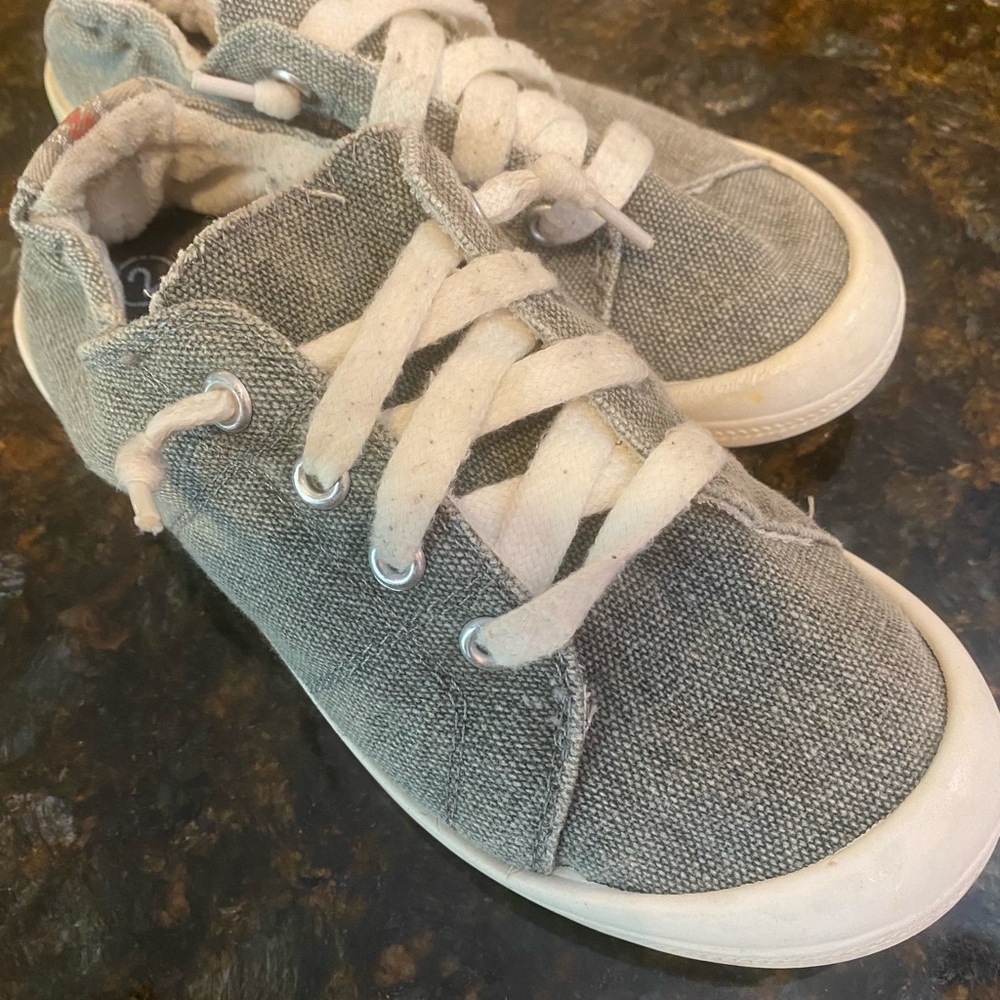 Kids Mad Love lace up slip-on shoes